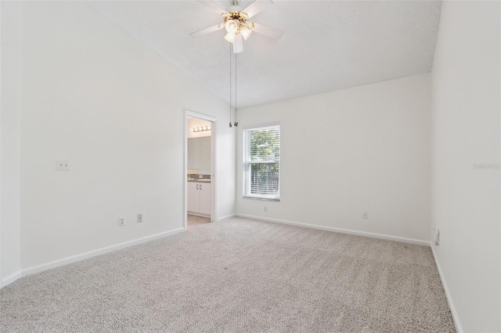 Image 10 of 17 For 1930 Teaberry Court