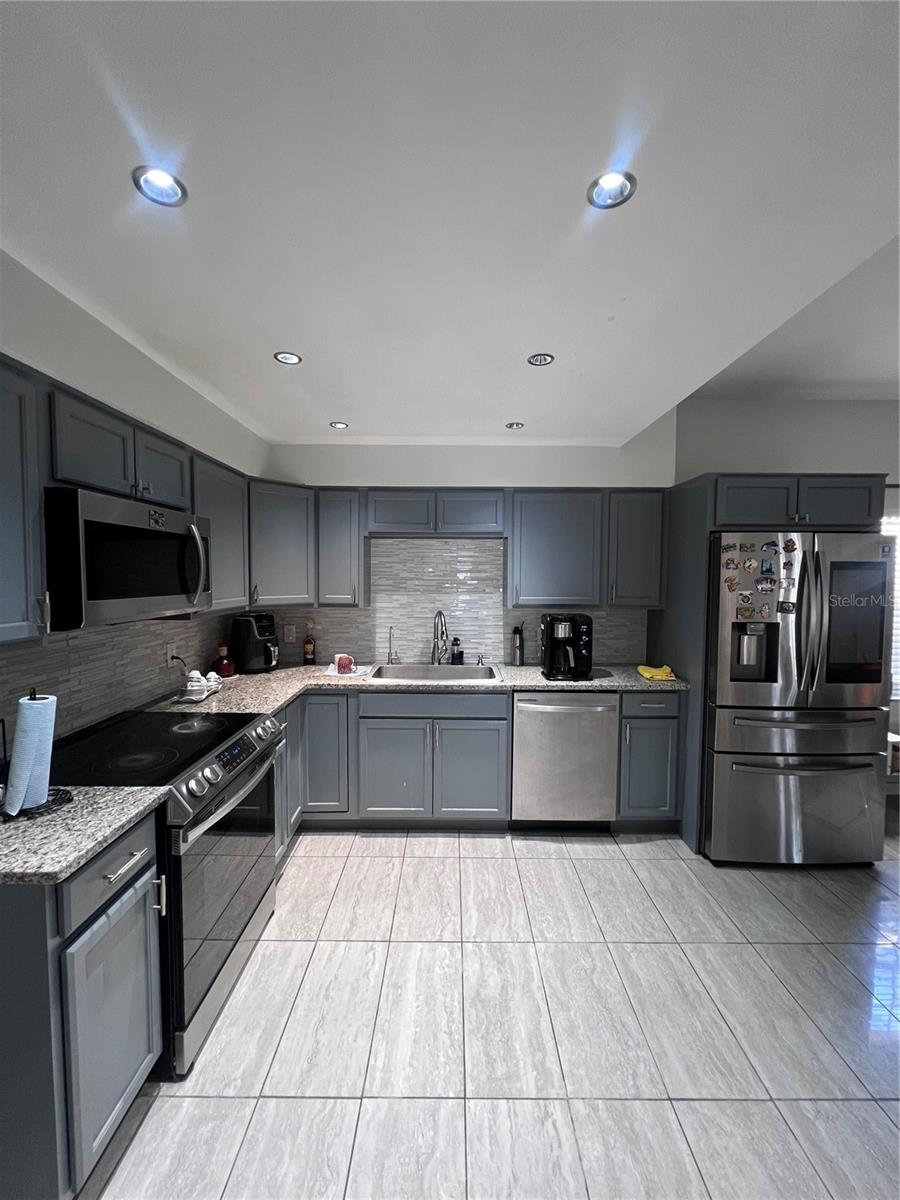 Image 22 of 35 For 14616 Musket Fire Lane