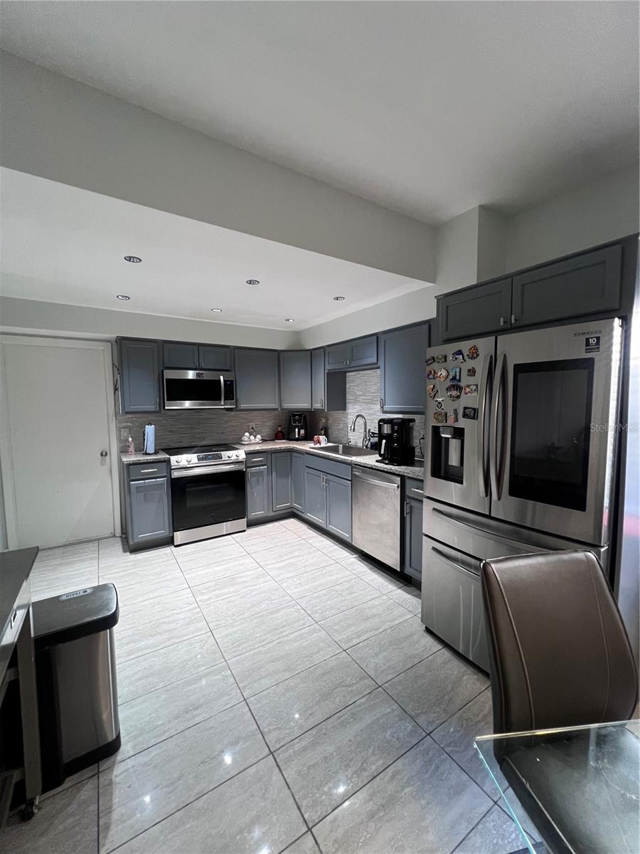 Image 27 of 35 For 14616 Musket Fire Lane