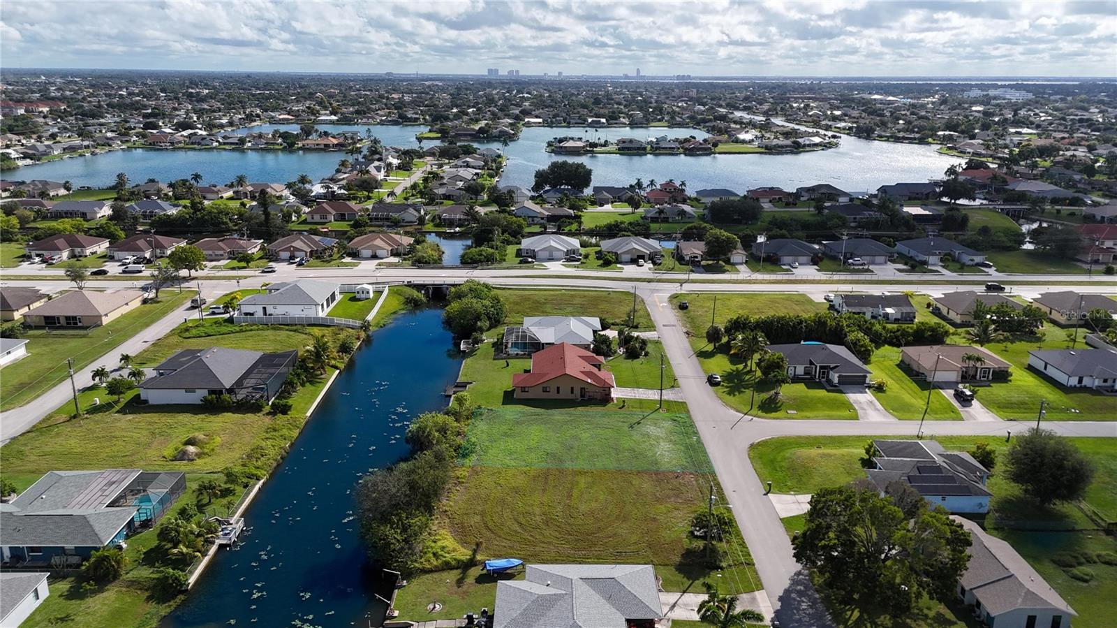 Image 5 of 11 For 633 2nd Street