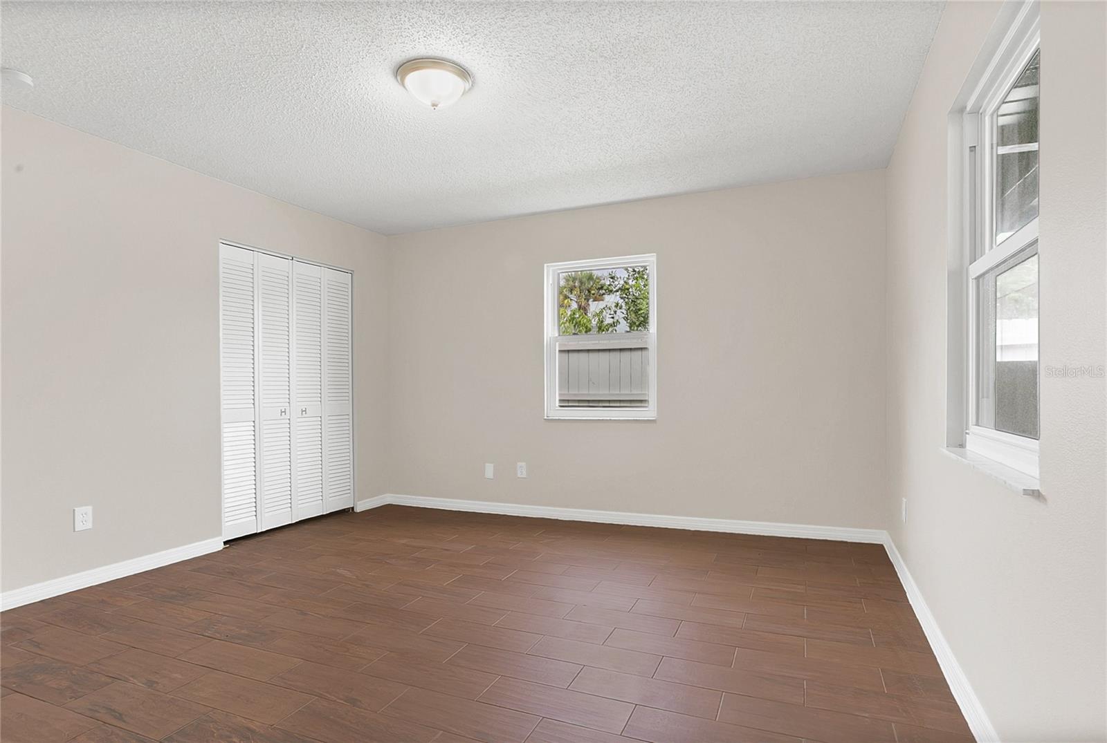 Image 10 of 25 For 2613 Travelers Palm Drive