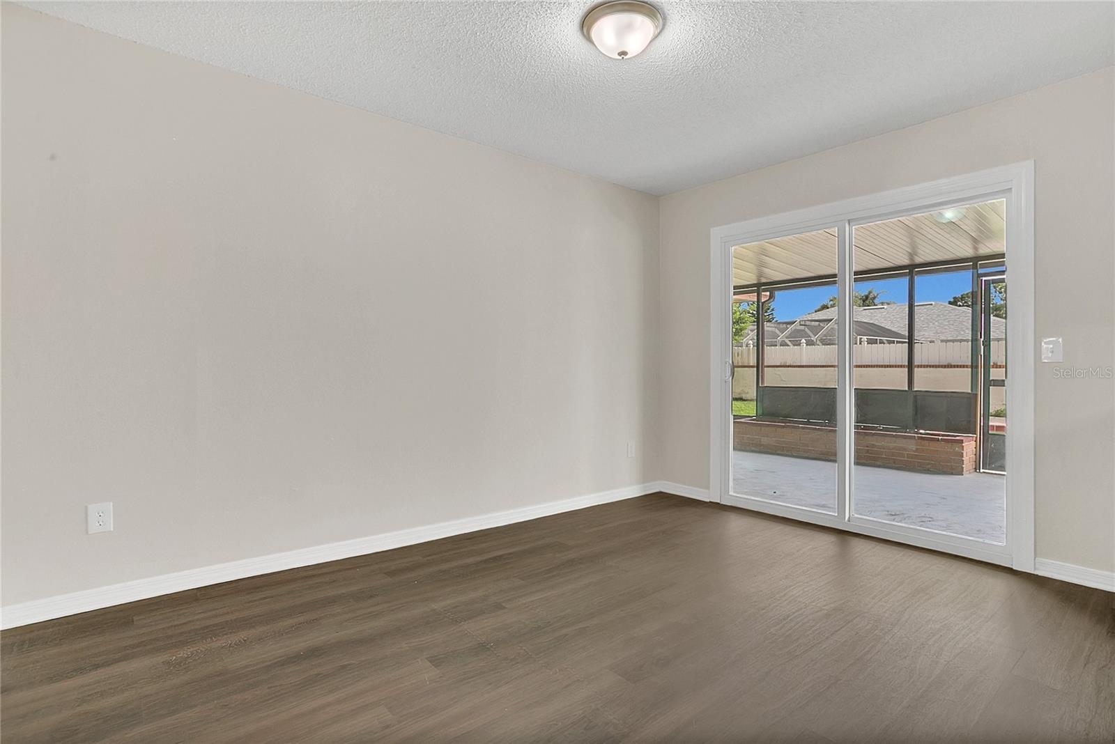 Image 6 of 25 For 2613 Travelers Palm Drive