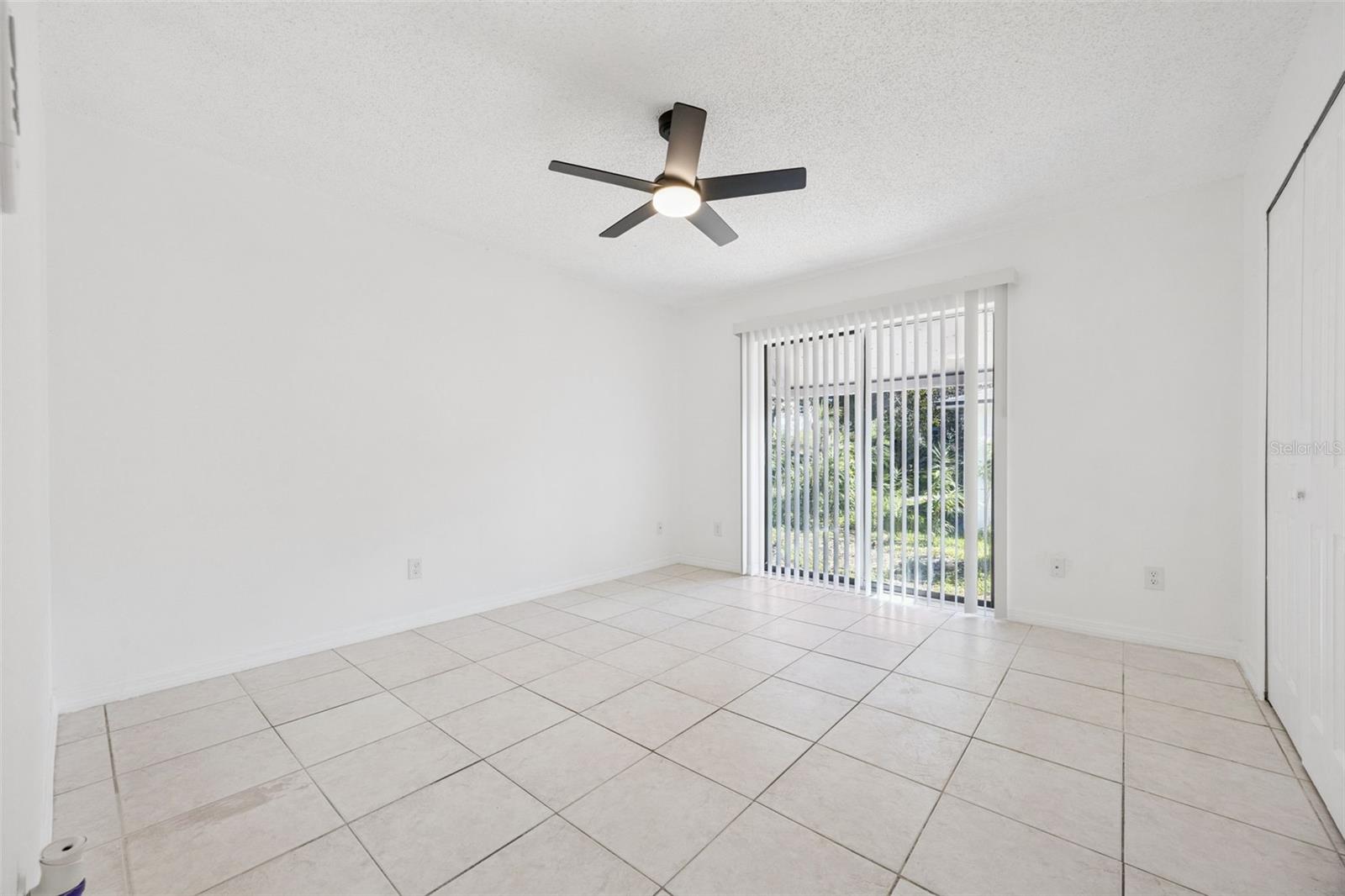 Image 16 of 34 For 7319 Seamans Bluff