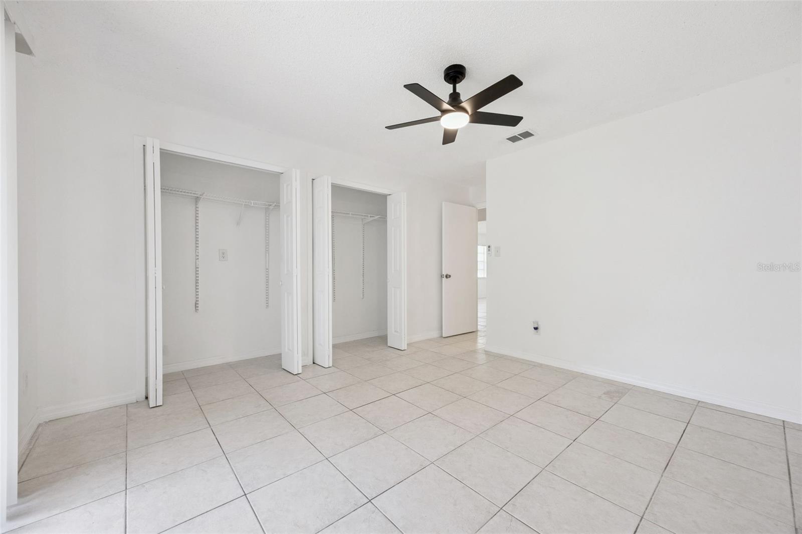 Image 17 of 34 For 7319 Seamans Bluff