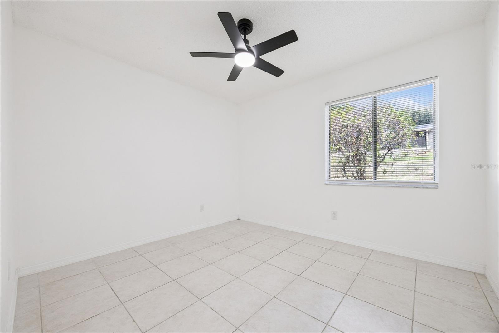 Image 20 of 34 For 7319 Seamans Bluff