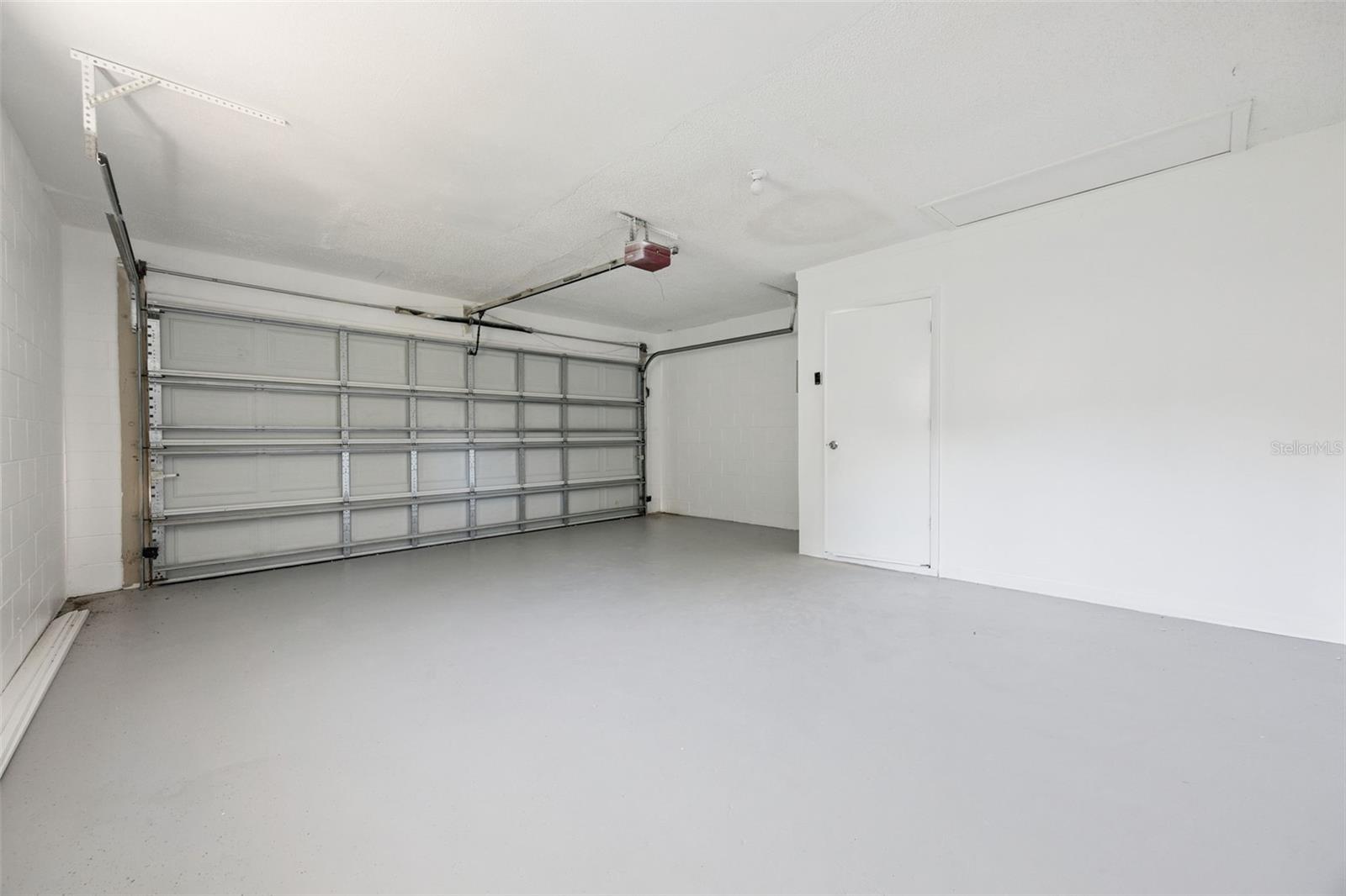 Image 28 of 34 For 7319 Seamans Bluff