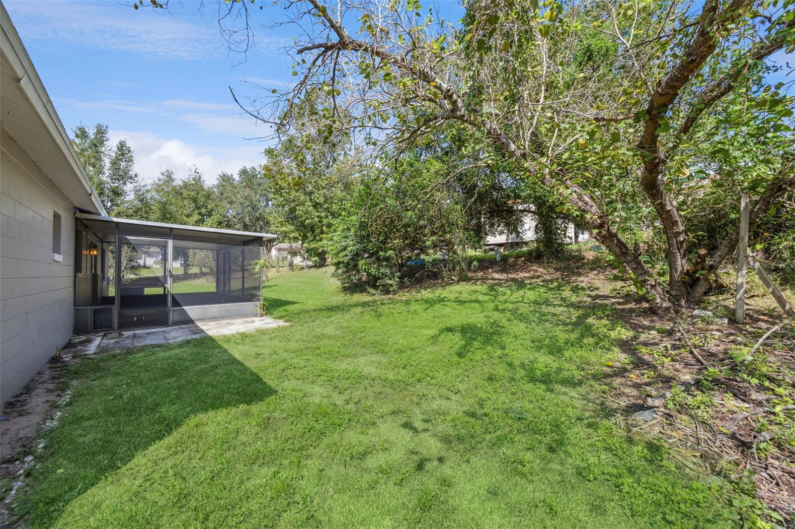 Image 32 of 34 For 7319 Seamans Bluff