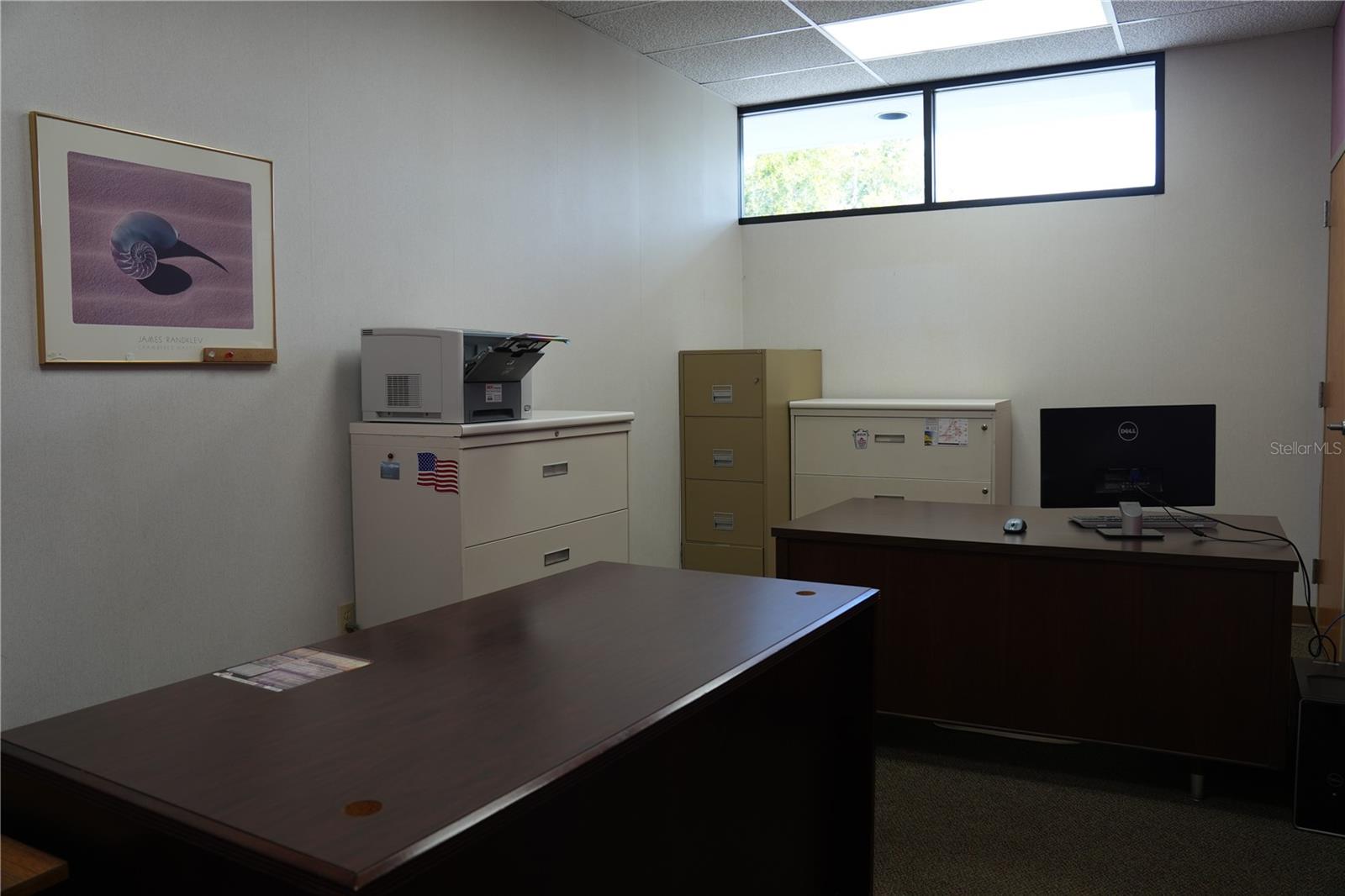 Image 13 of 14 For 4498 Vineland Road