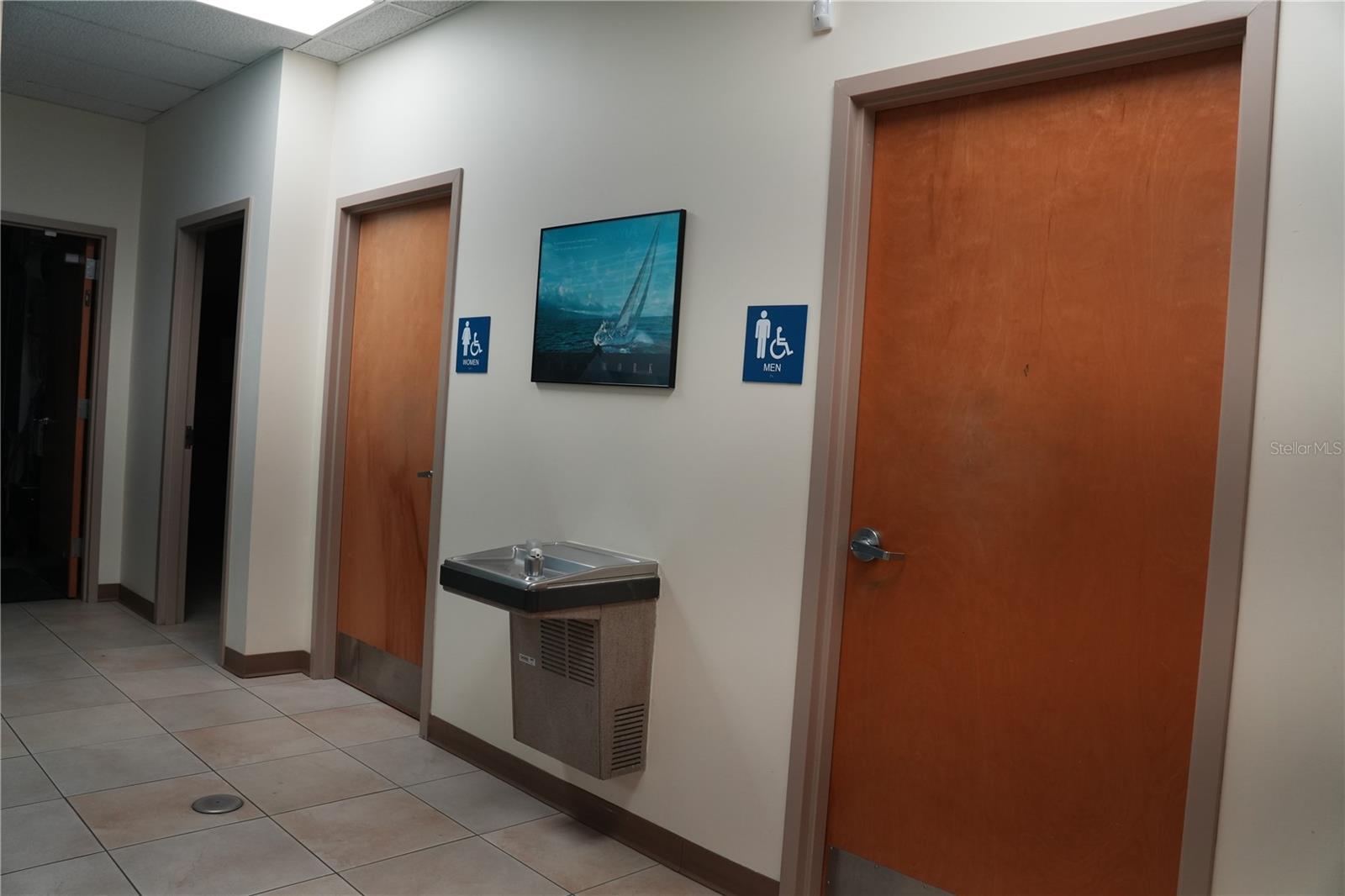 Image 14 of 14 For 4498 Vineland Road