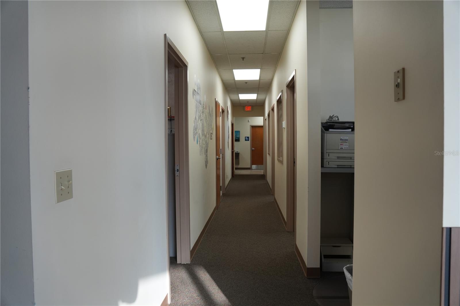 Image 7 of 14 For 4498 Vineland Road