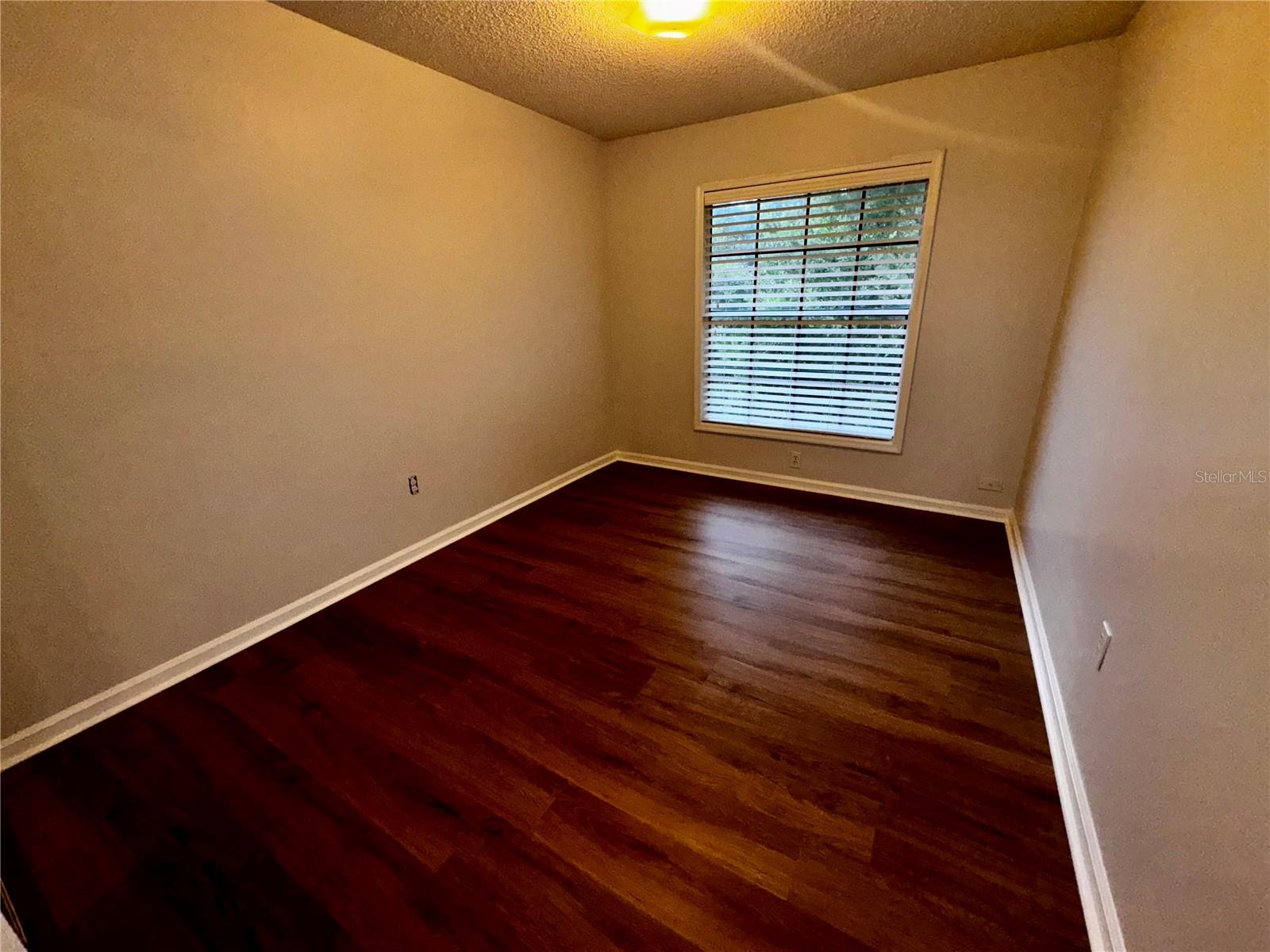 Image 17 of 21 For 7473 Belle River Court 16