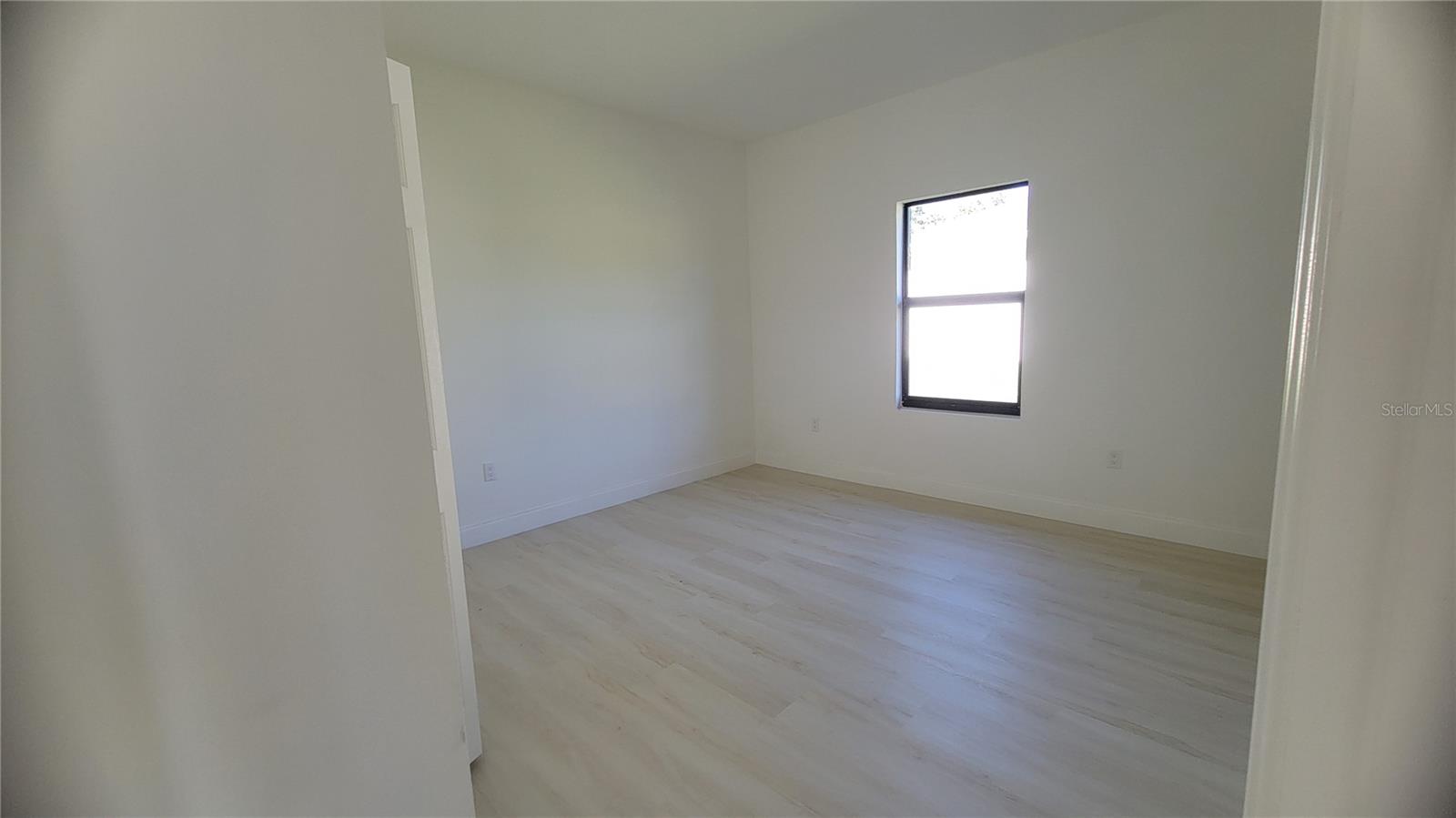 Image 10 of 19 For 3403 Langmaid Avenue