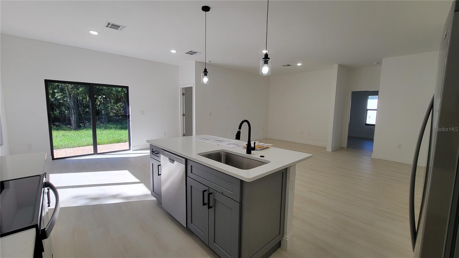 Image 5 of 19 For 3403 Langmaid Avenue