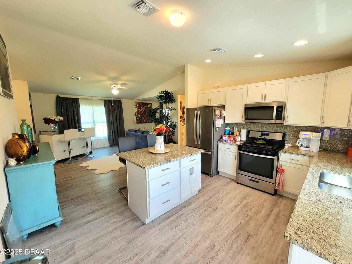Image 7 of 36 For 5023 Littlefield Road