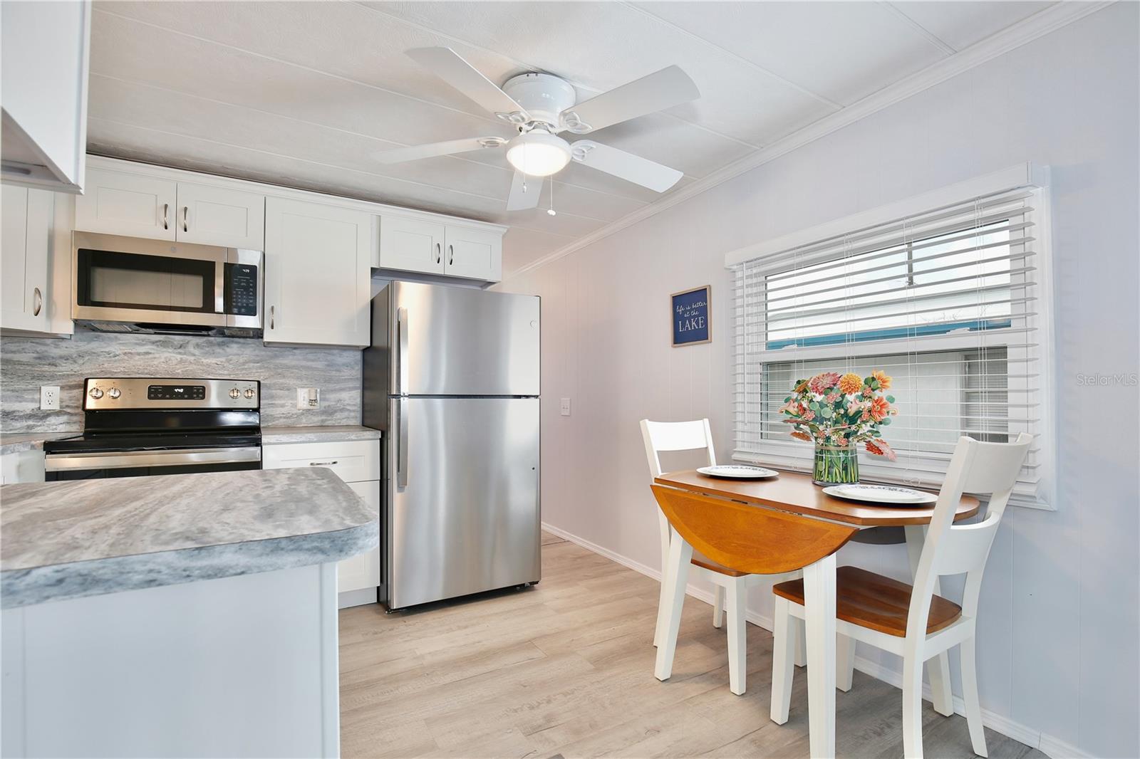 Image 10 of 43 For 662 Sinclair Circle