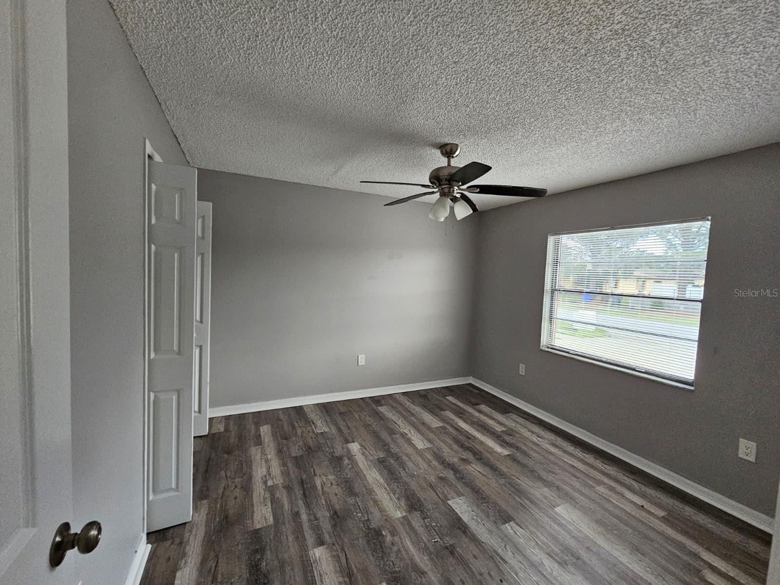 Image 12 of 14 For 4204 Spitfire Avenue