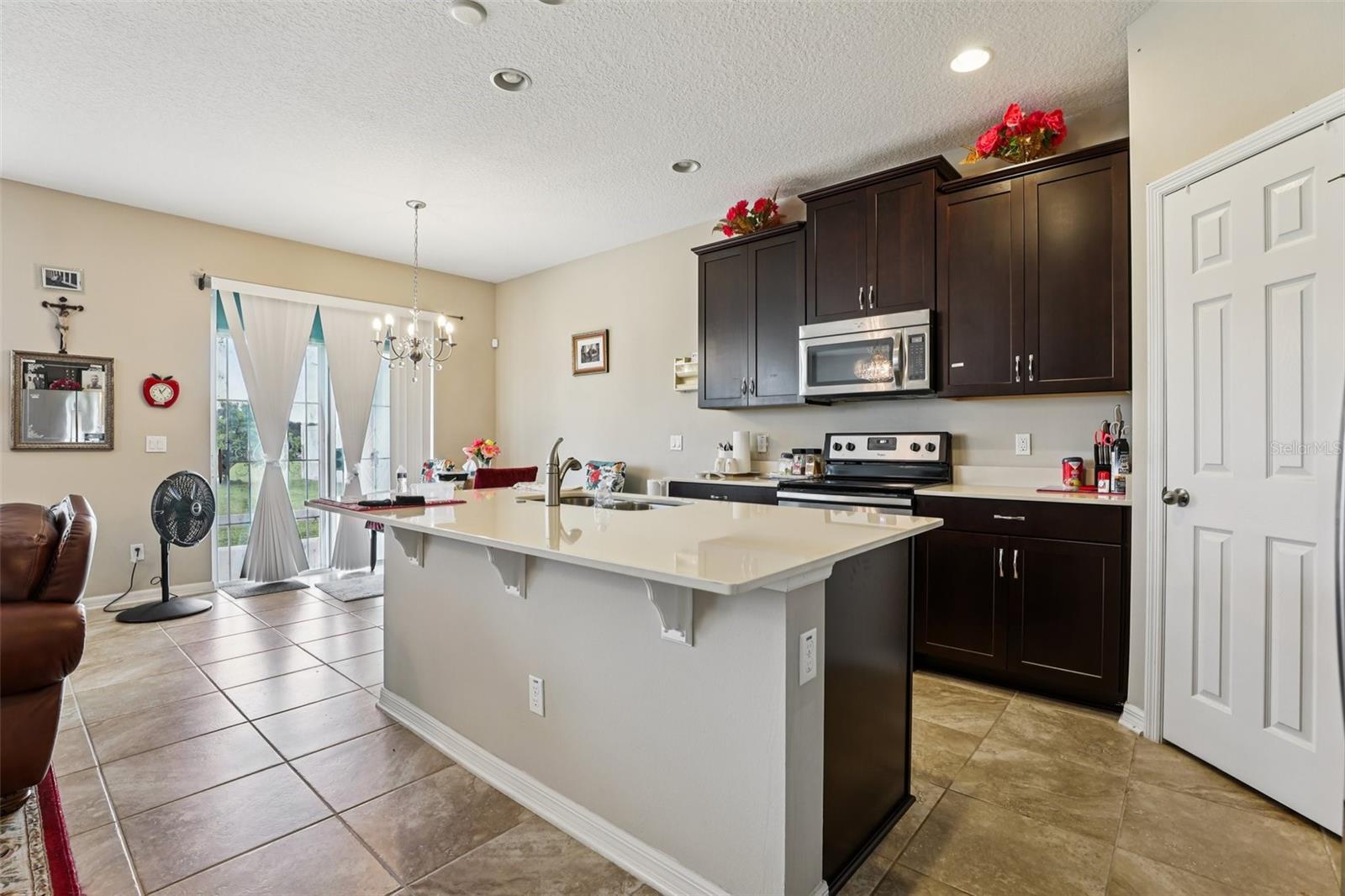 Image 17 of 62 For 2772 Creekmore Court