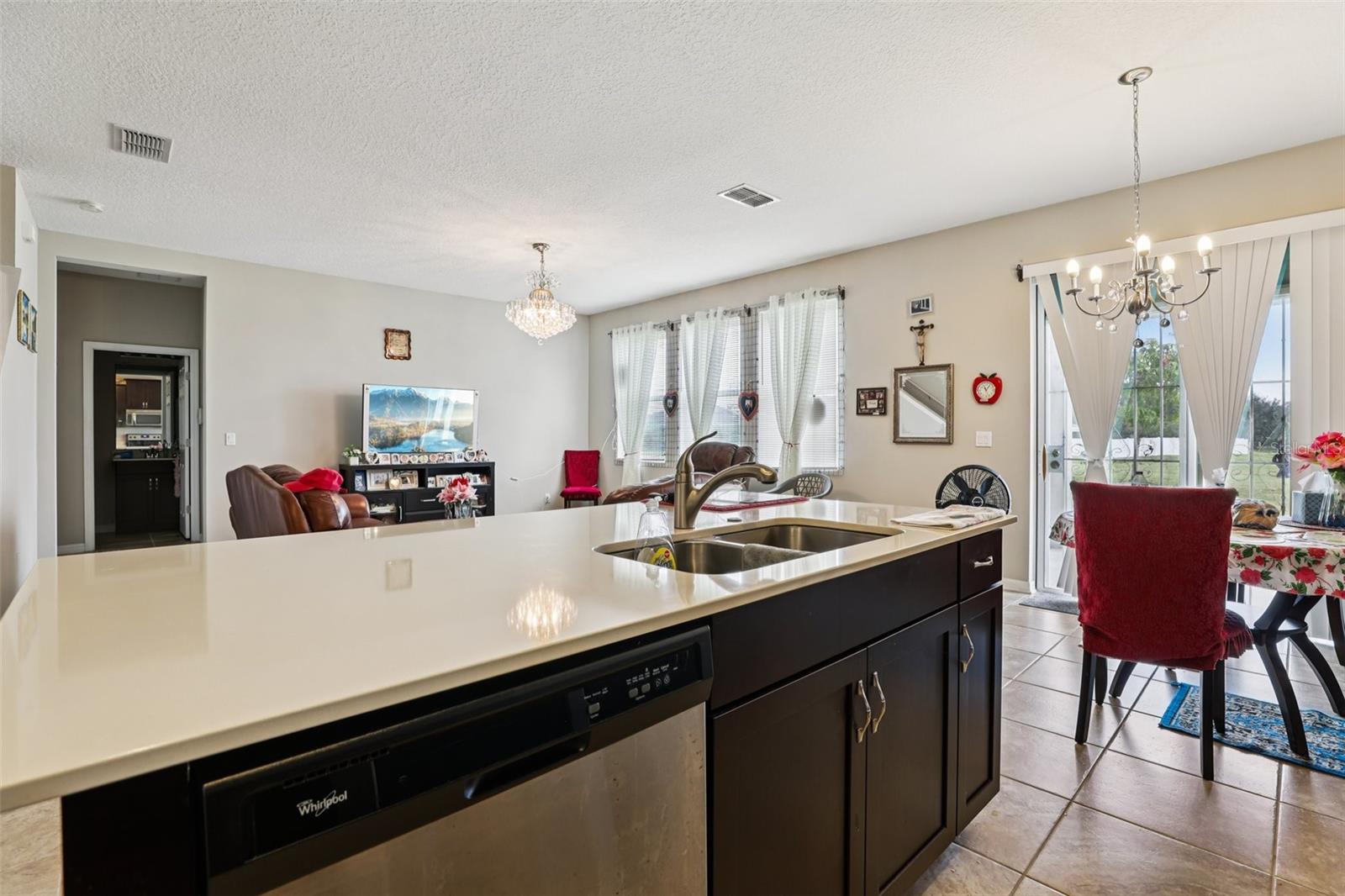 Image 18 of 62 For 2772 Creekmore Court