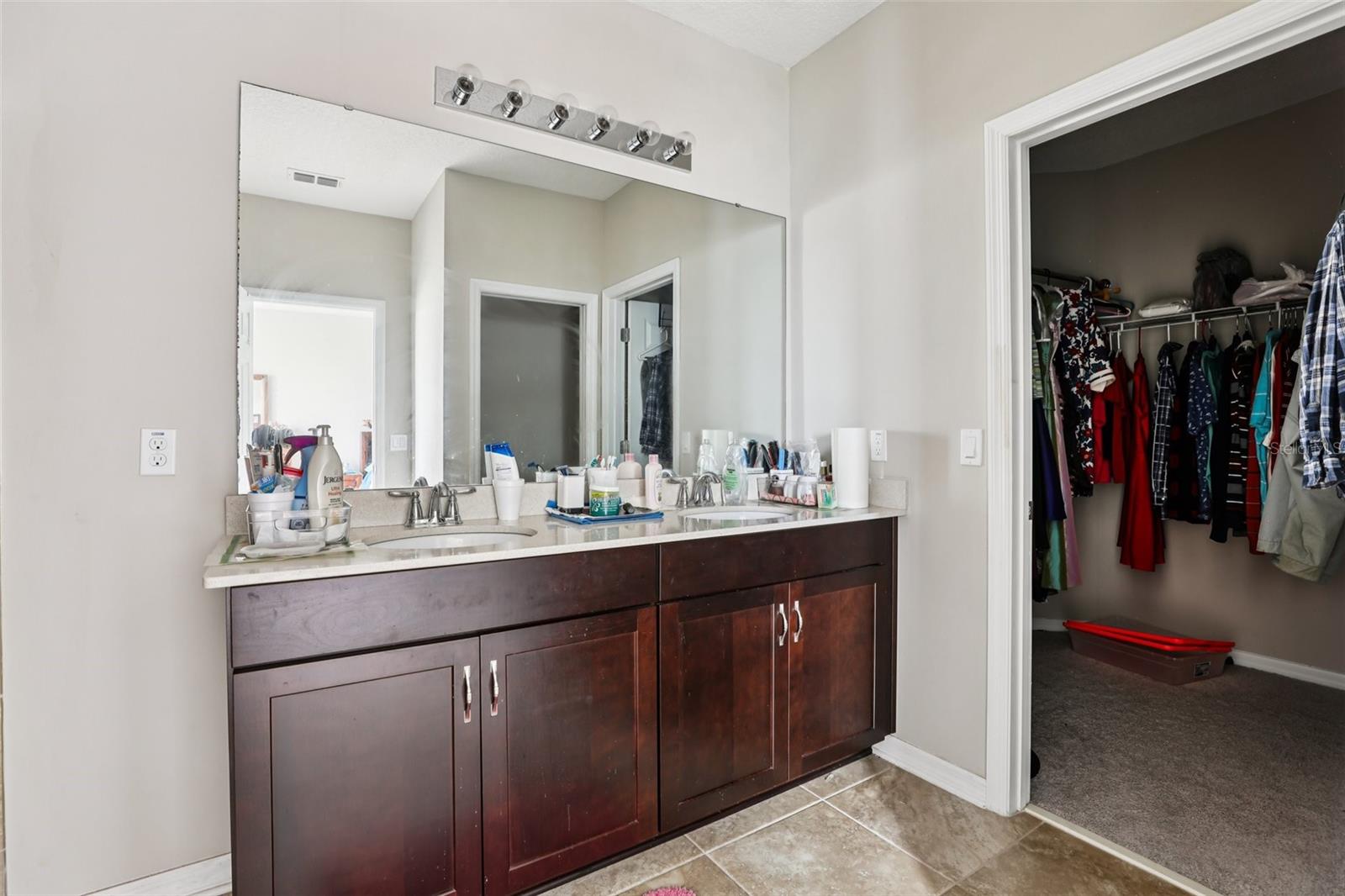 Image 33 of 62 For 2772 Creekmore Court