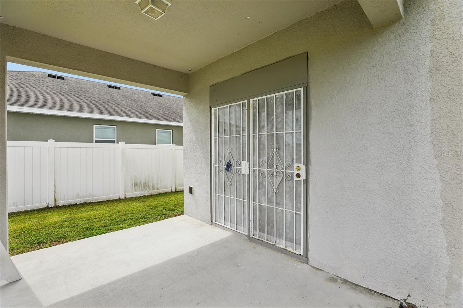 Image 38 of 62 For 2772 Creekmore Court