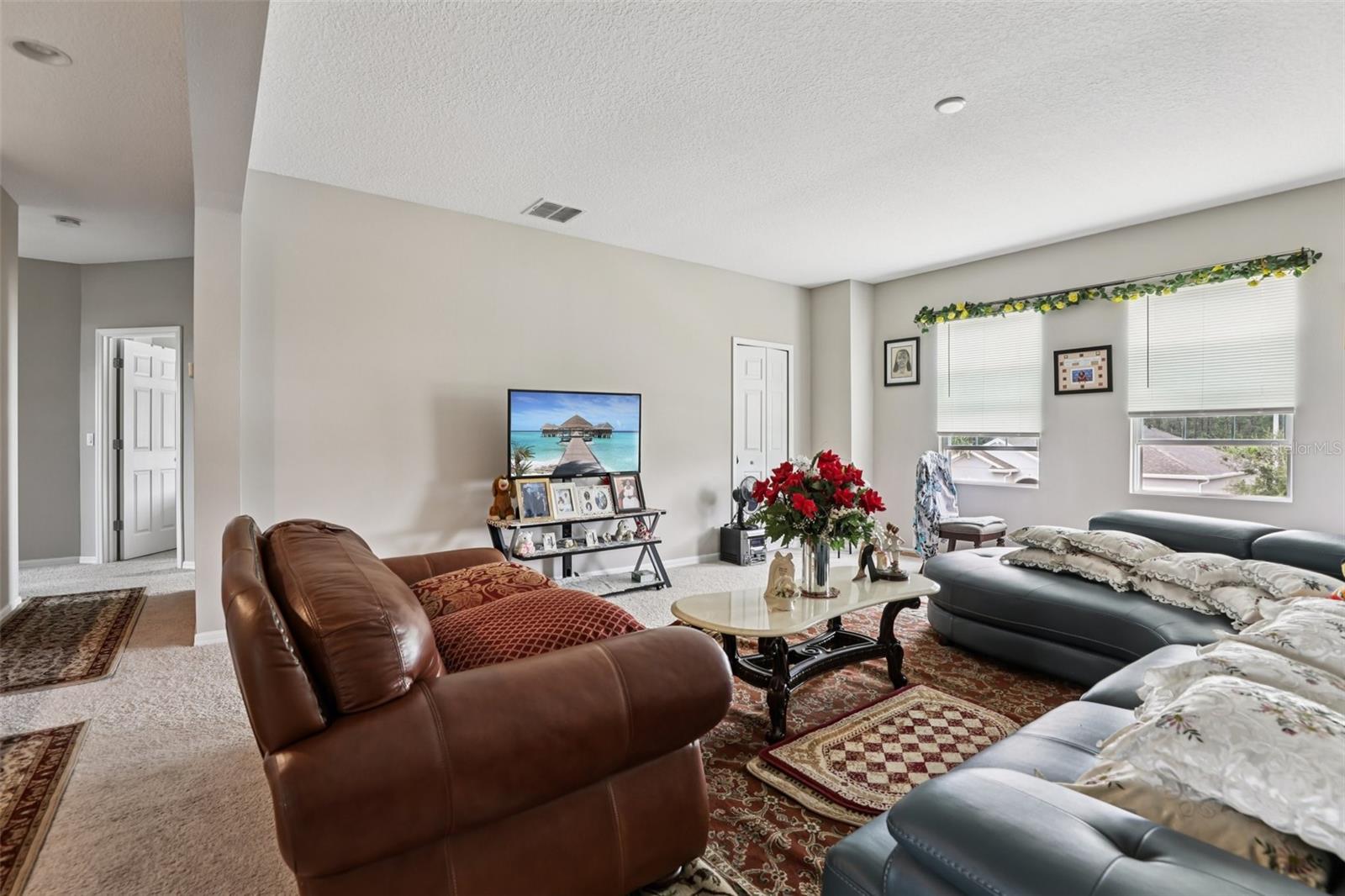 Image 8 of 62 For 2772 Creekmore Court