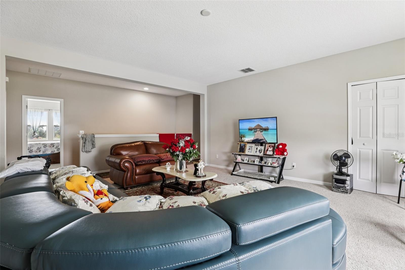 Image 9 of 62 For 2772 Creekmore Court
