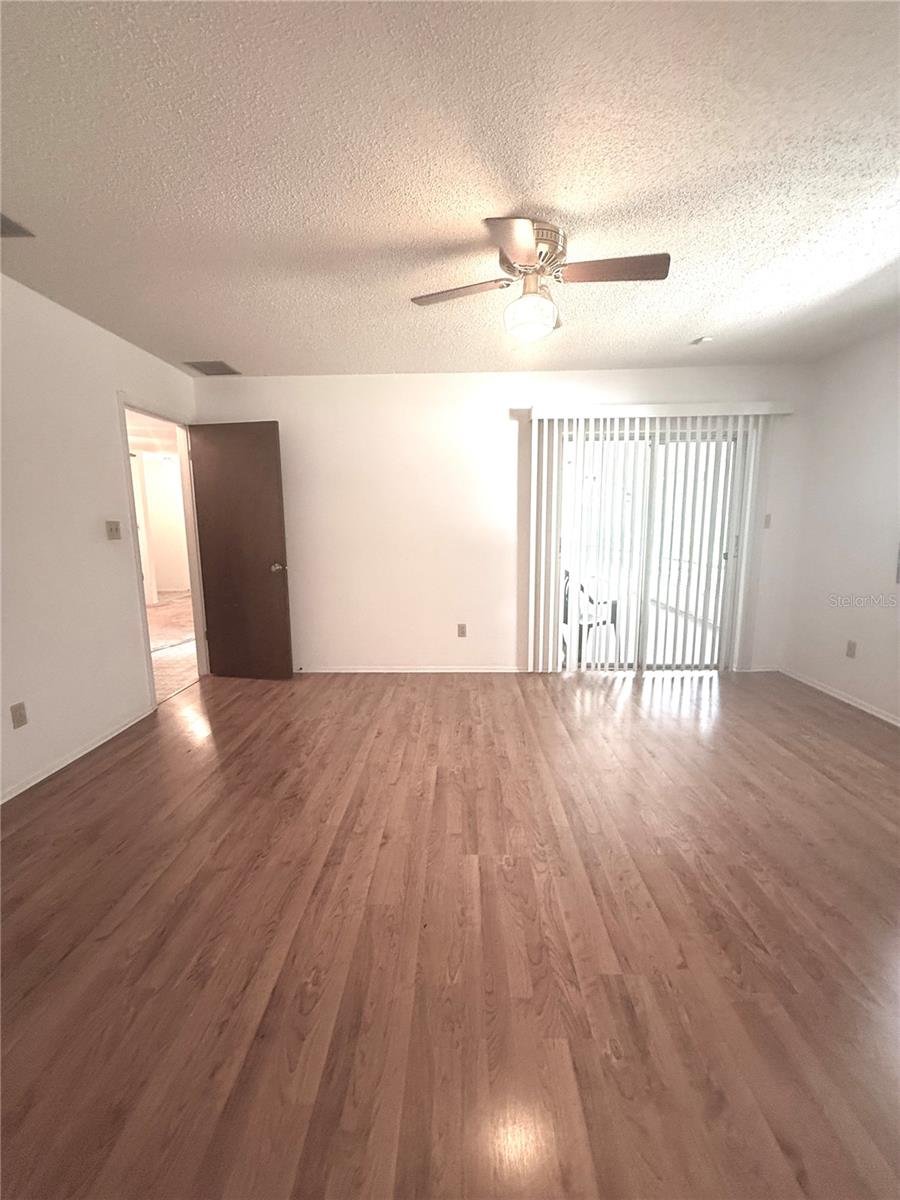 Image 17 of 21 For 1734 Willa Circle