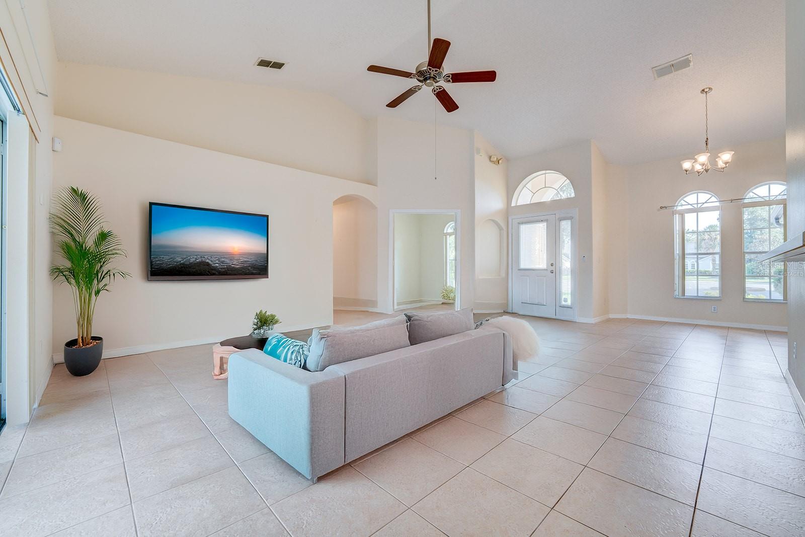 Image 18 of 92 For 3429 Swallow Hill Street