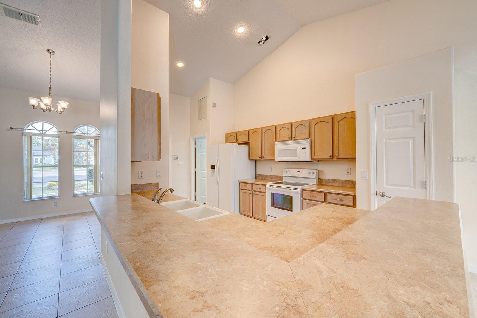 Image 34 of 92 For 3429 Swallow Hill Street