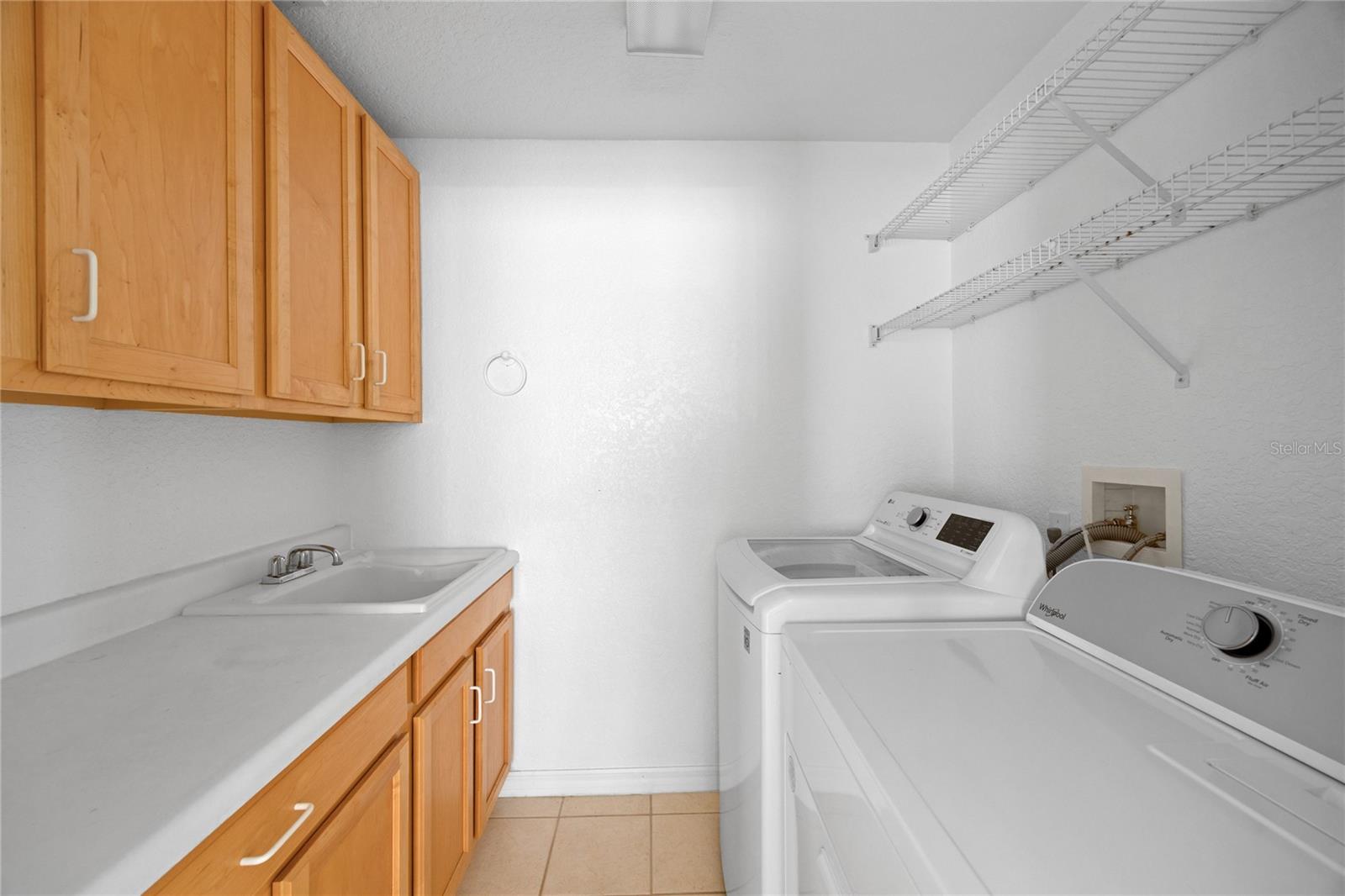 Image 21 of 36 For 934 Torrey Pine Drive