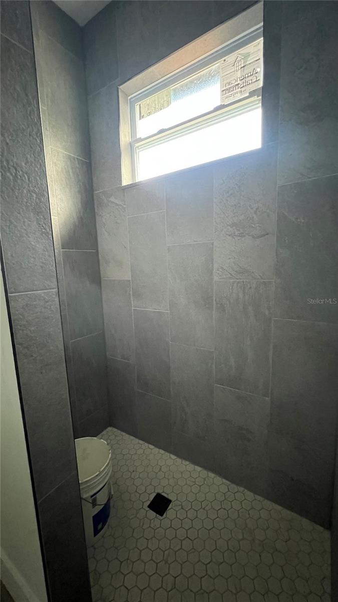 Image 7 of 13 For 5915 Malaga Avenue