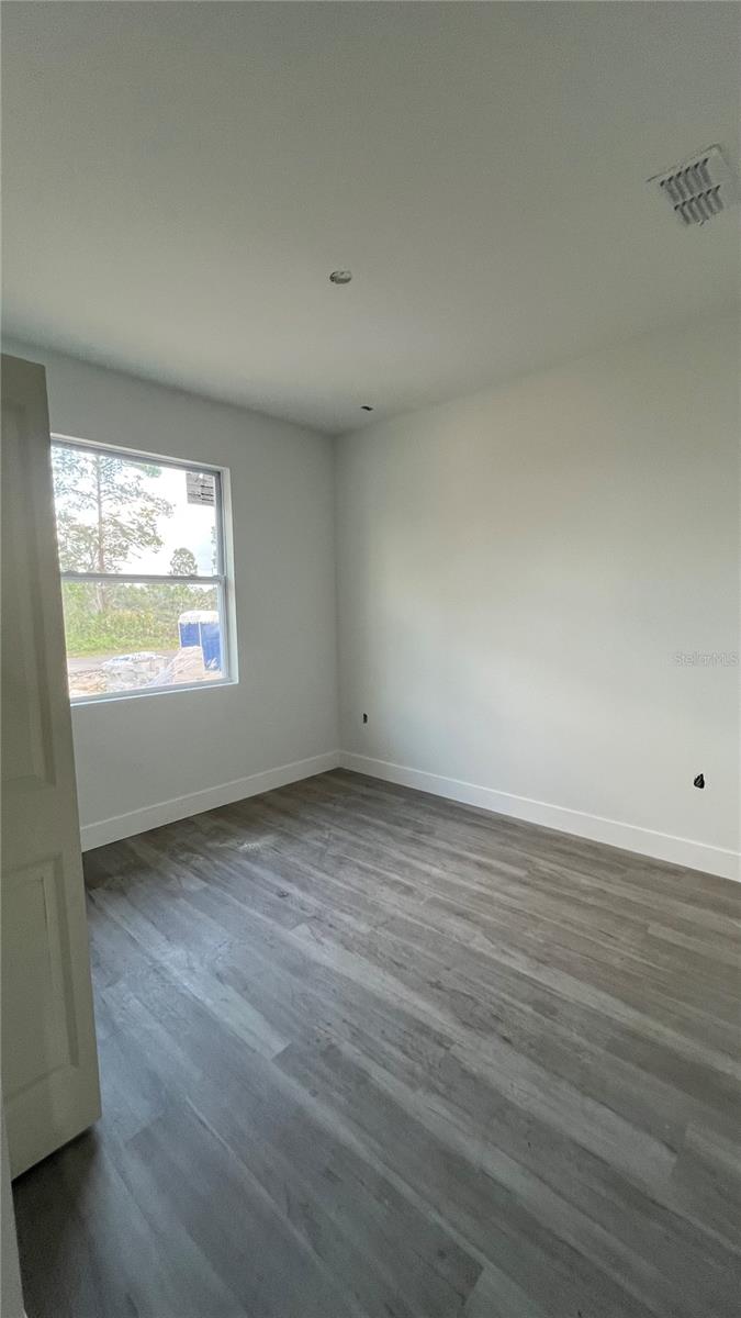 Image 8 of 13 For 5915 Malaga Avenue