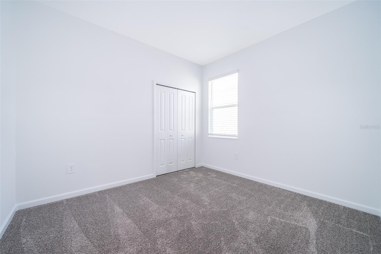 Image 16 of 30 For 26340 Feathergrass Circle