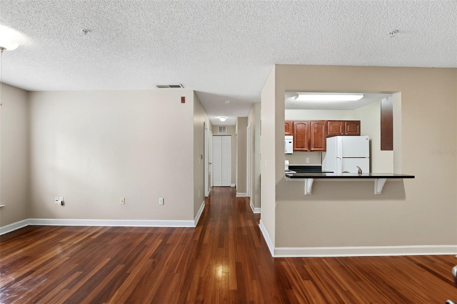 Image 3 of 29 For 2035 Dixie Belle Drive 2035k
