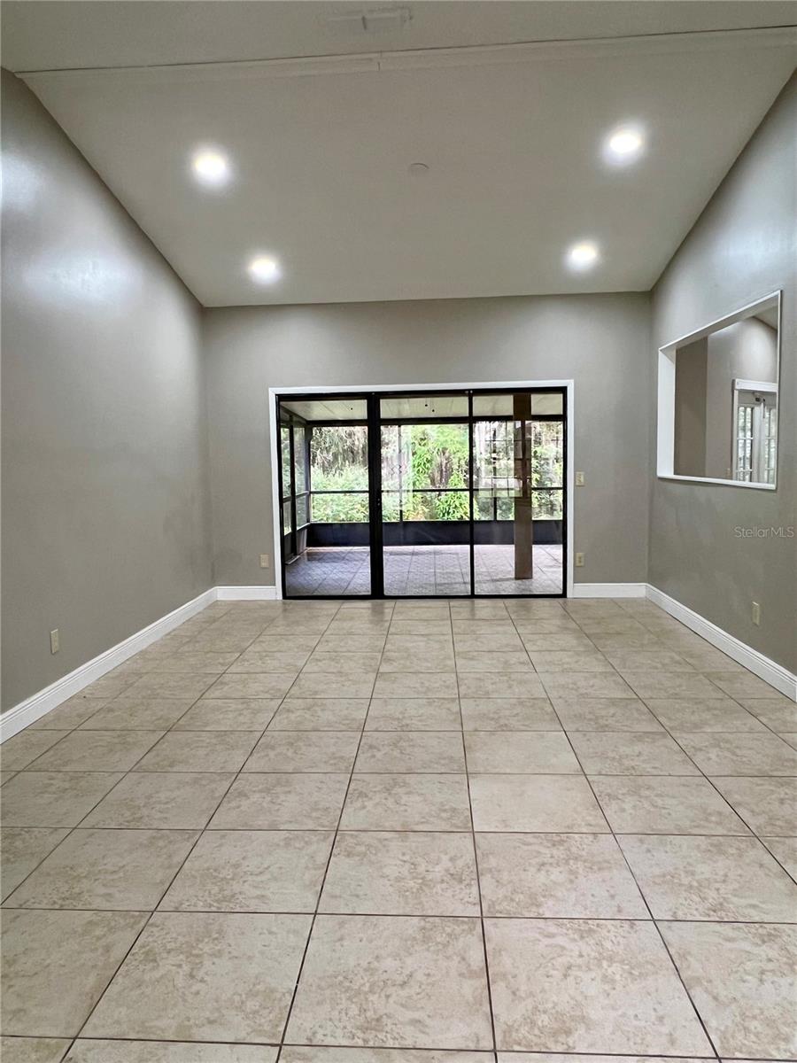 Image 13 of 53 For 2602 Talon Court