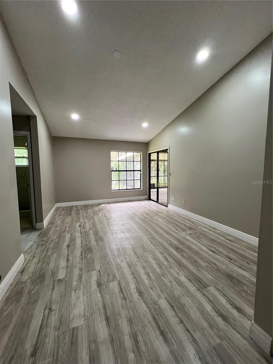 Image 31 of 53 For 2602 Talon Court