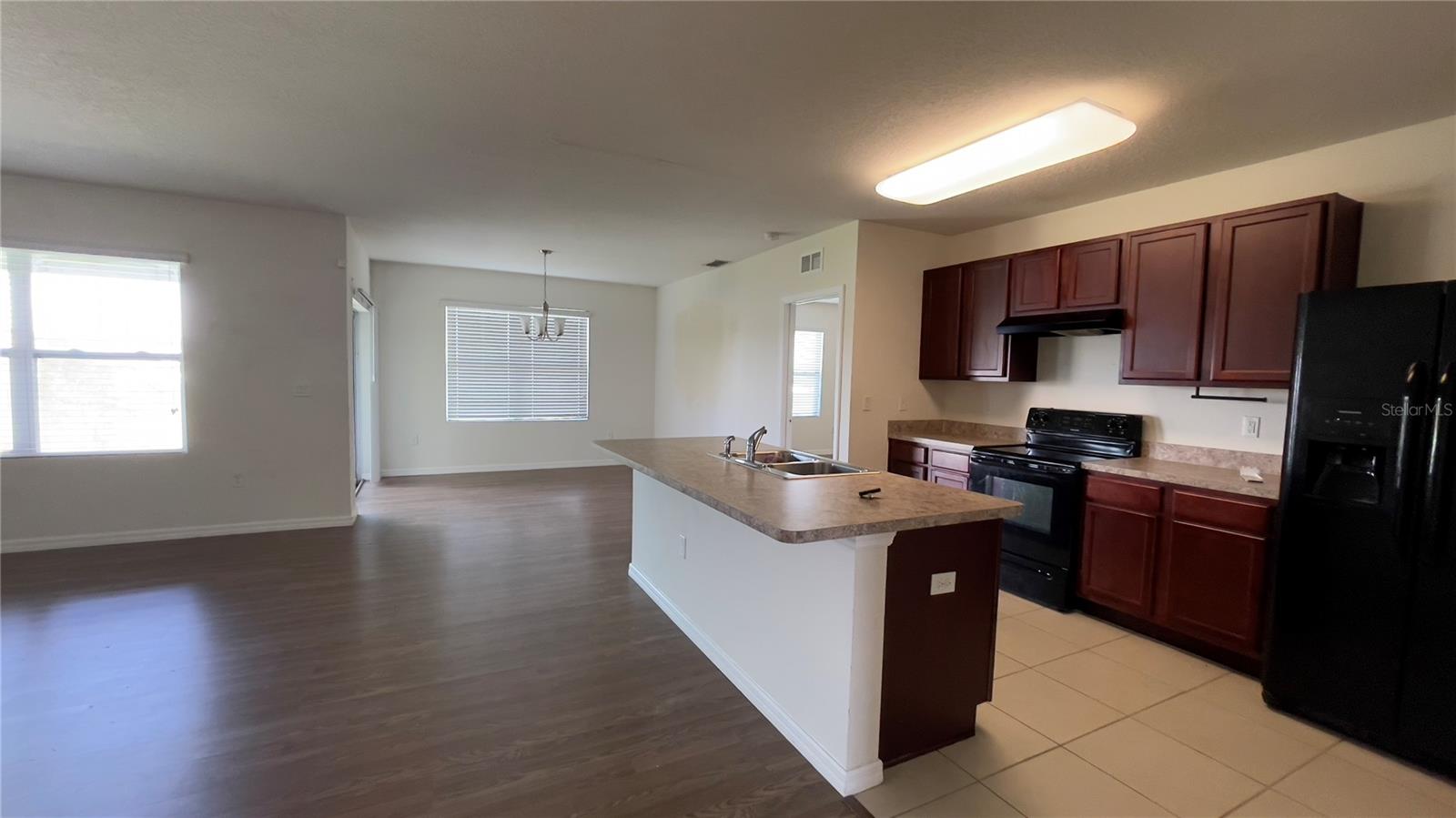 Image 4 of 16 For 424 Nova Drive