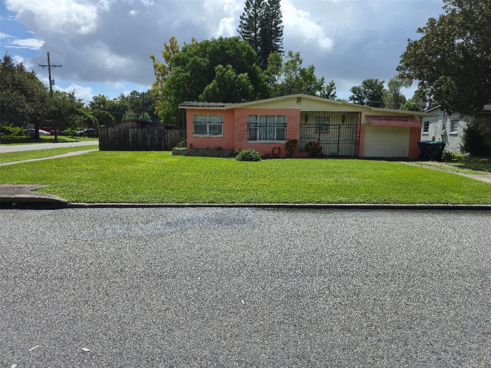 Image 3 of 67 For 3502 Arch Street