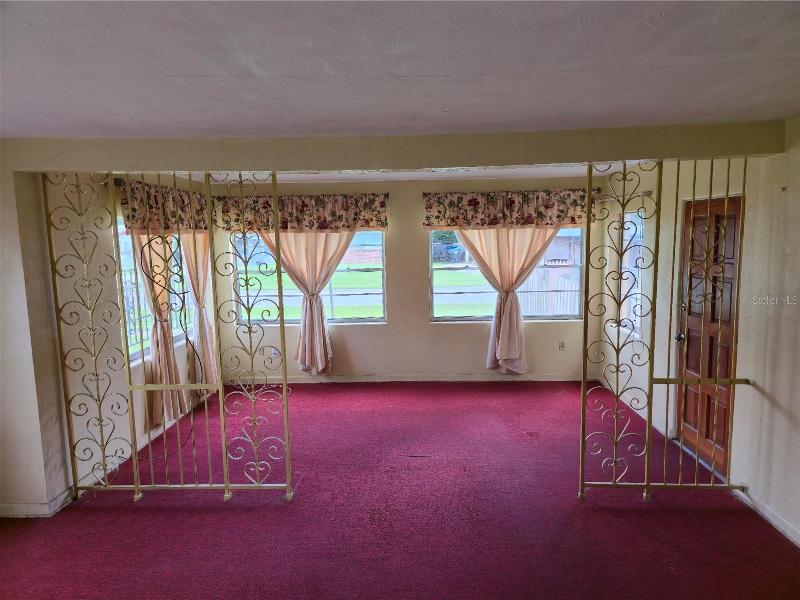 Image 9 of 67 For 3502 Arch Street