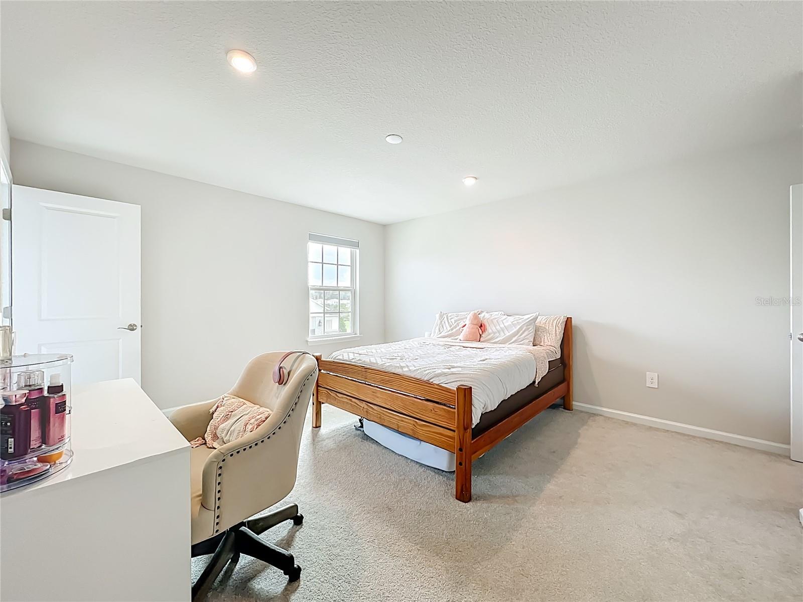Image 61 of 85 For 3785 Blue Mountain Way