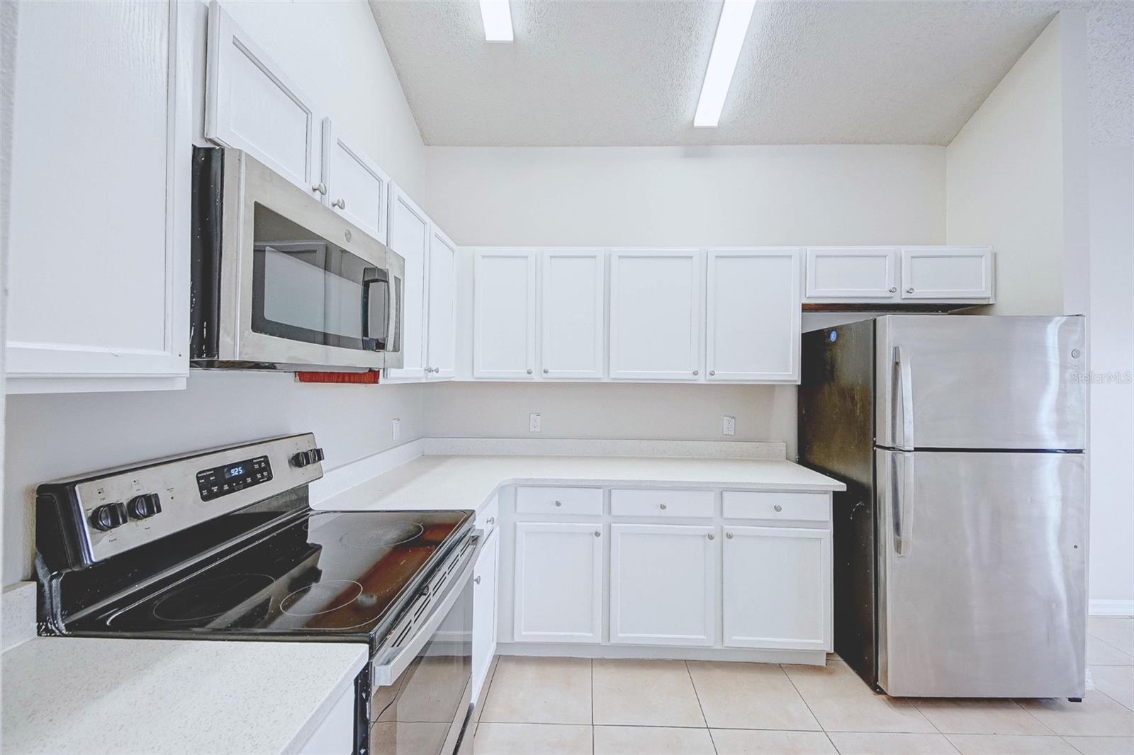 Image 20 of 51 For 7946 Golden Pond Circle