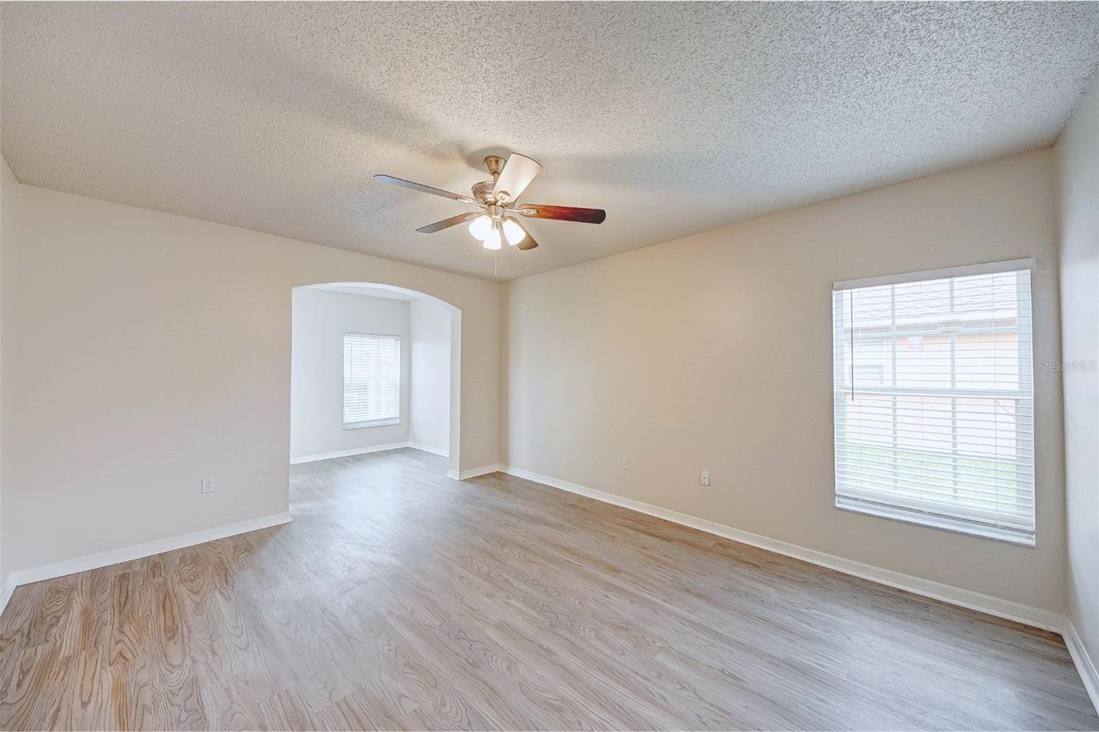 Image 21 of 51 For 7946 Golden Pond Circle