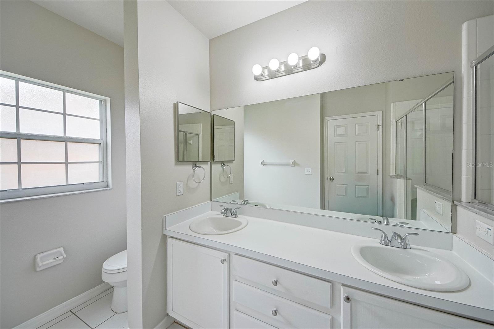 Image 30 of 51 For 7946 Golden Pond Circle