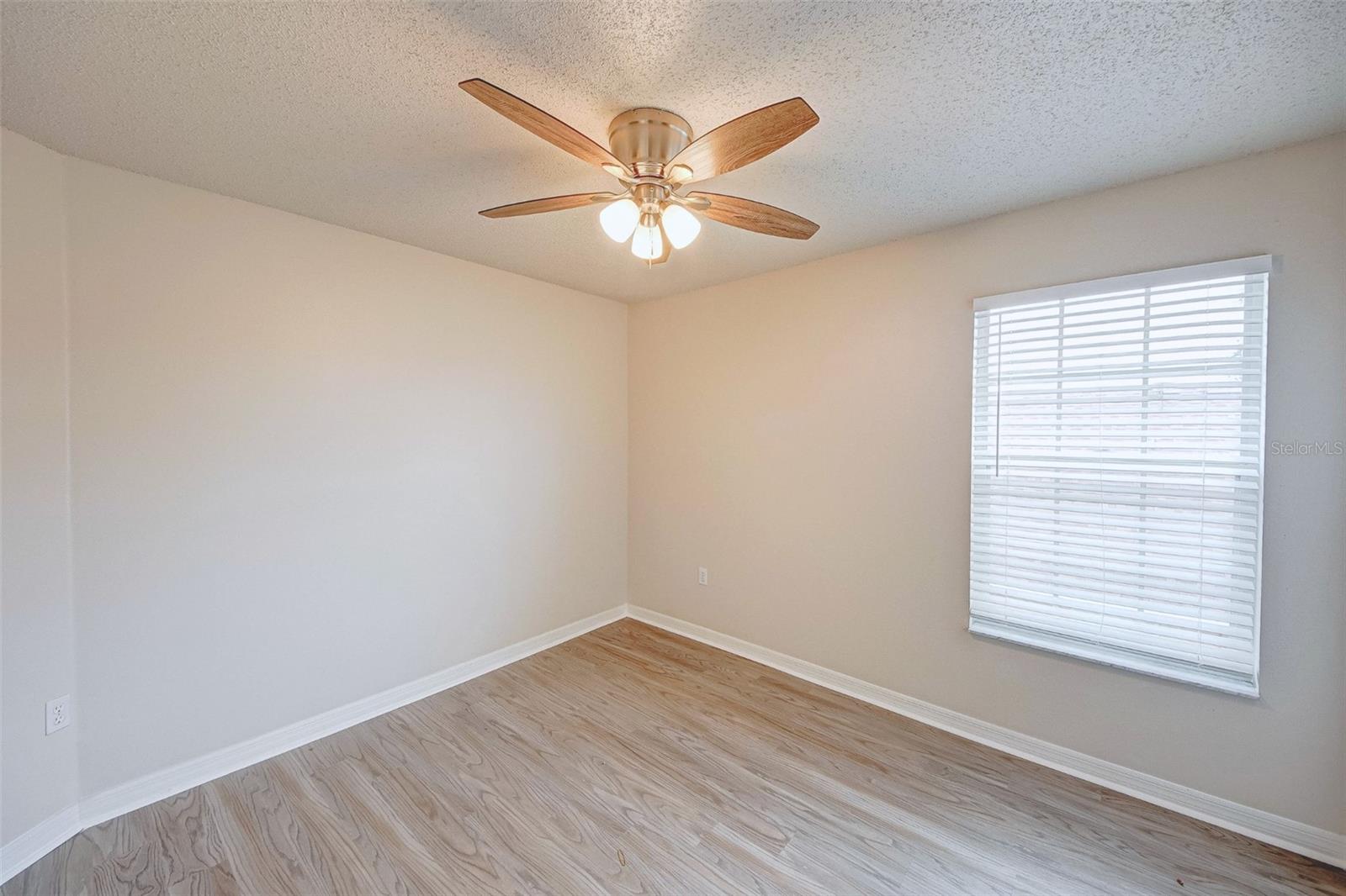 Image 35 of 51 For 7946 Golden Pond Circle