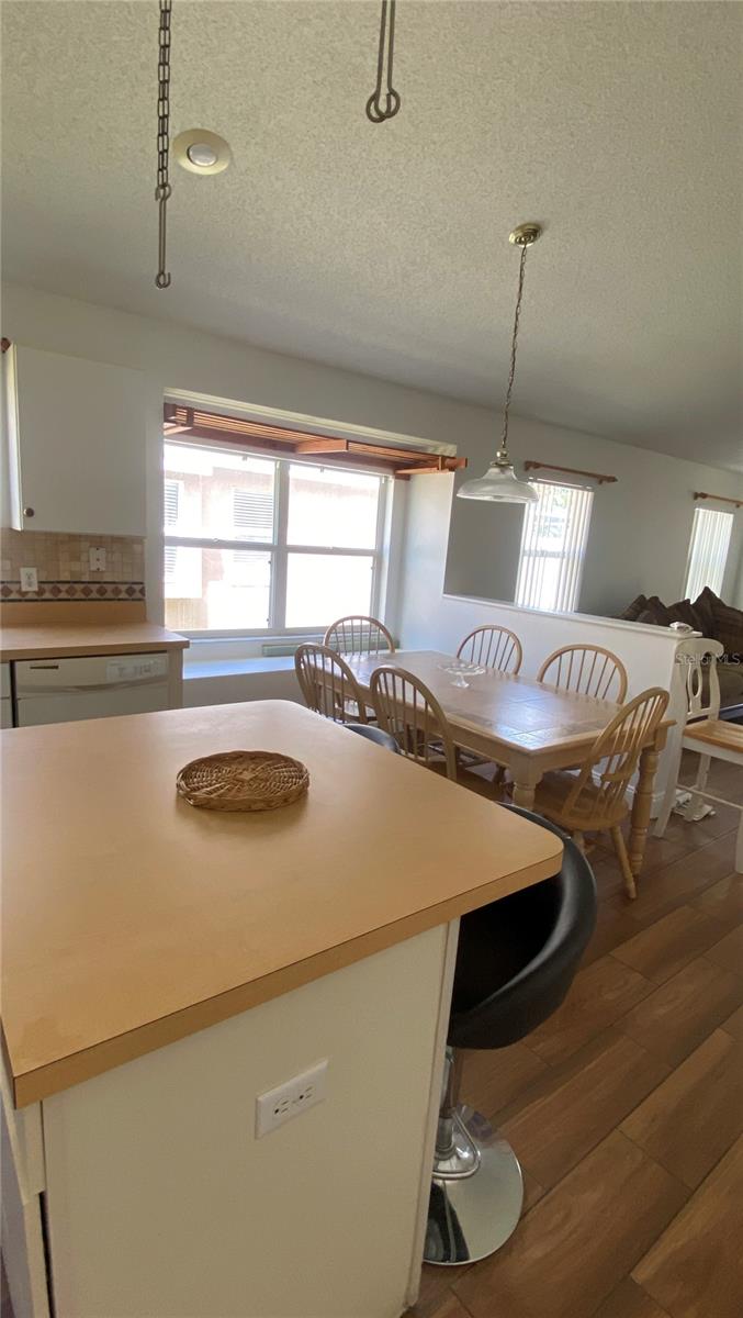 Image 17 of 24 For 635 Rochester Loop