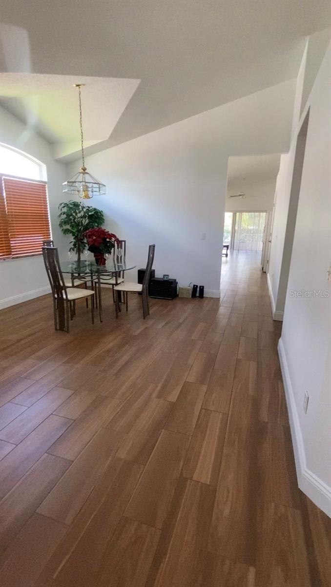 Image 7 of 24 For 635 Rochester Loop