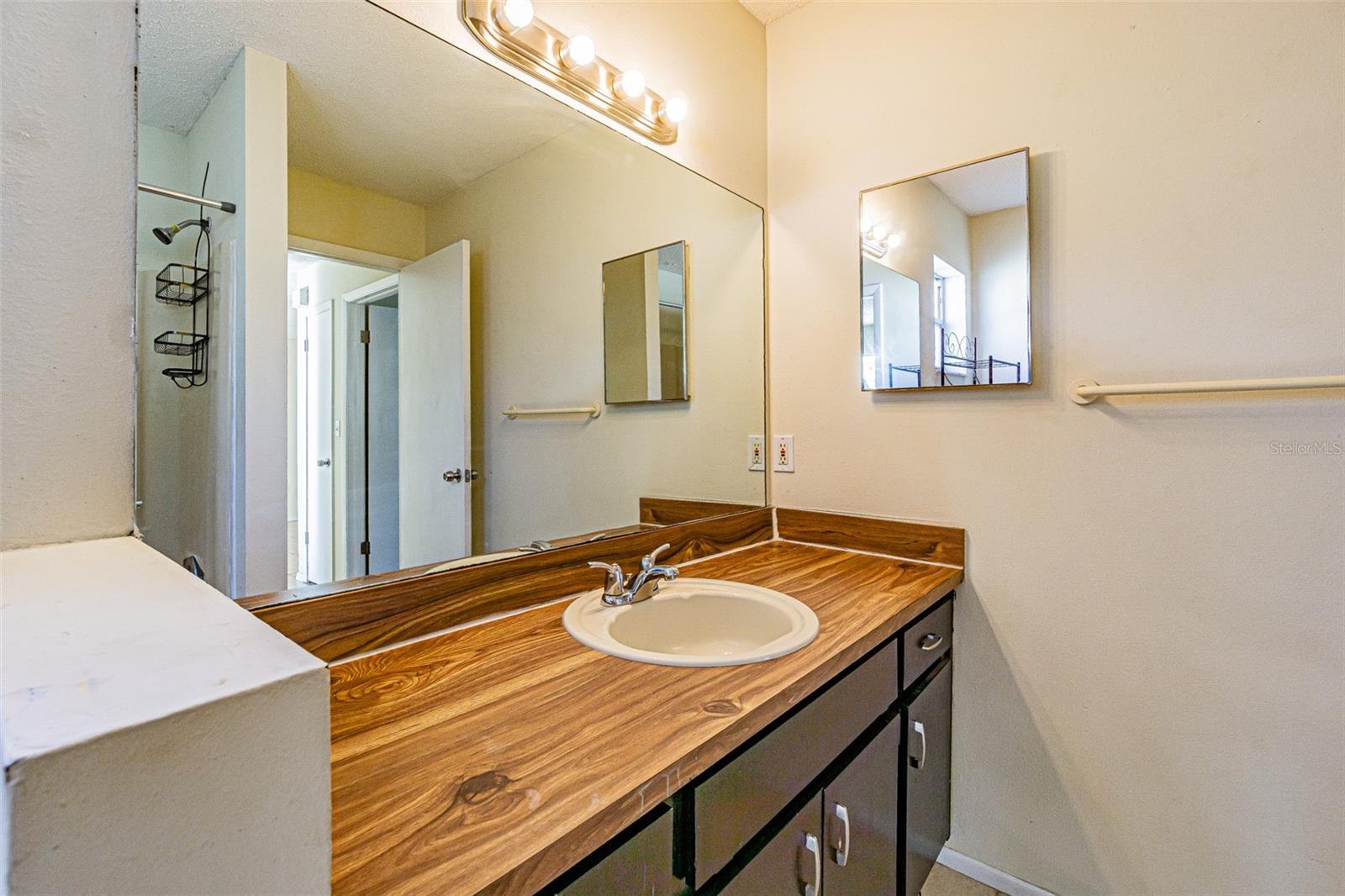 Image 11 of 19 For 12807 Kellywood Circle