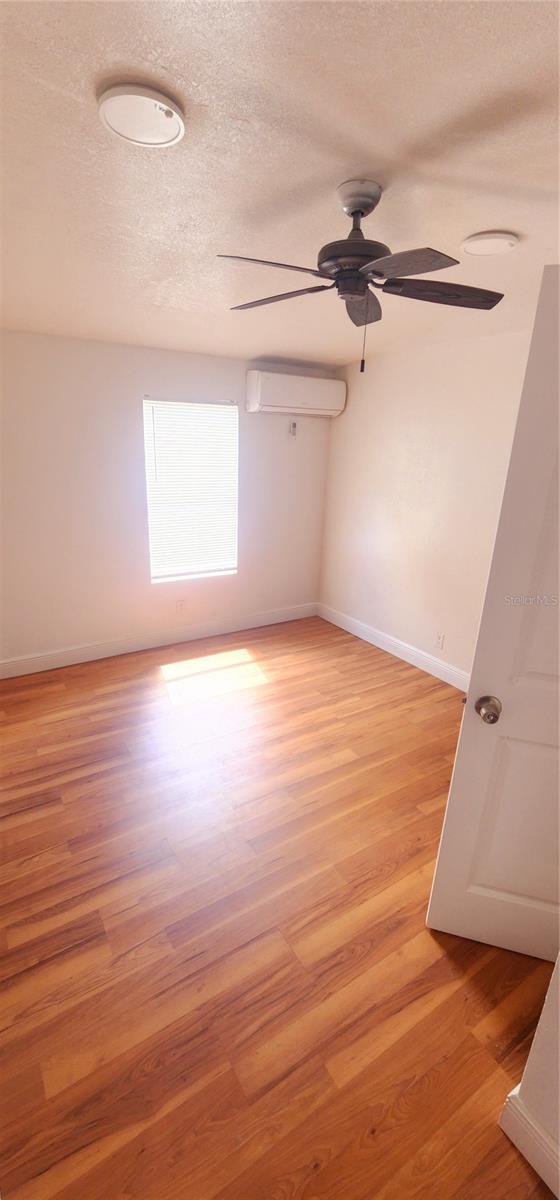 Image 5 of 10 For 9857 8th Avenue