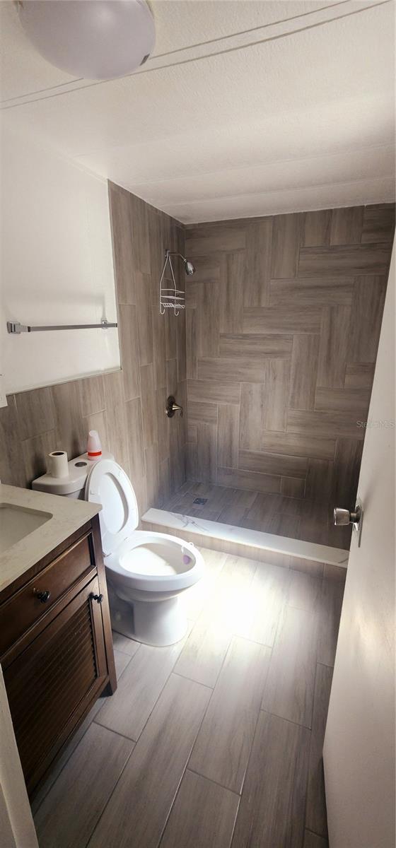 Image 8 of 10 For 9857 8th Avenue