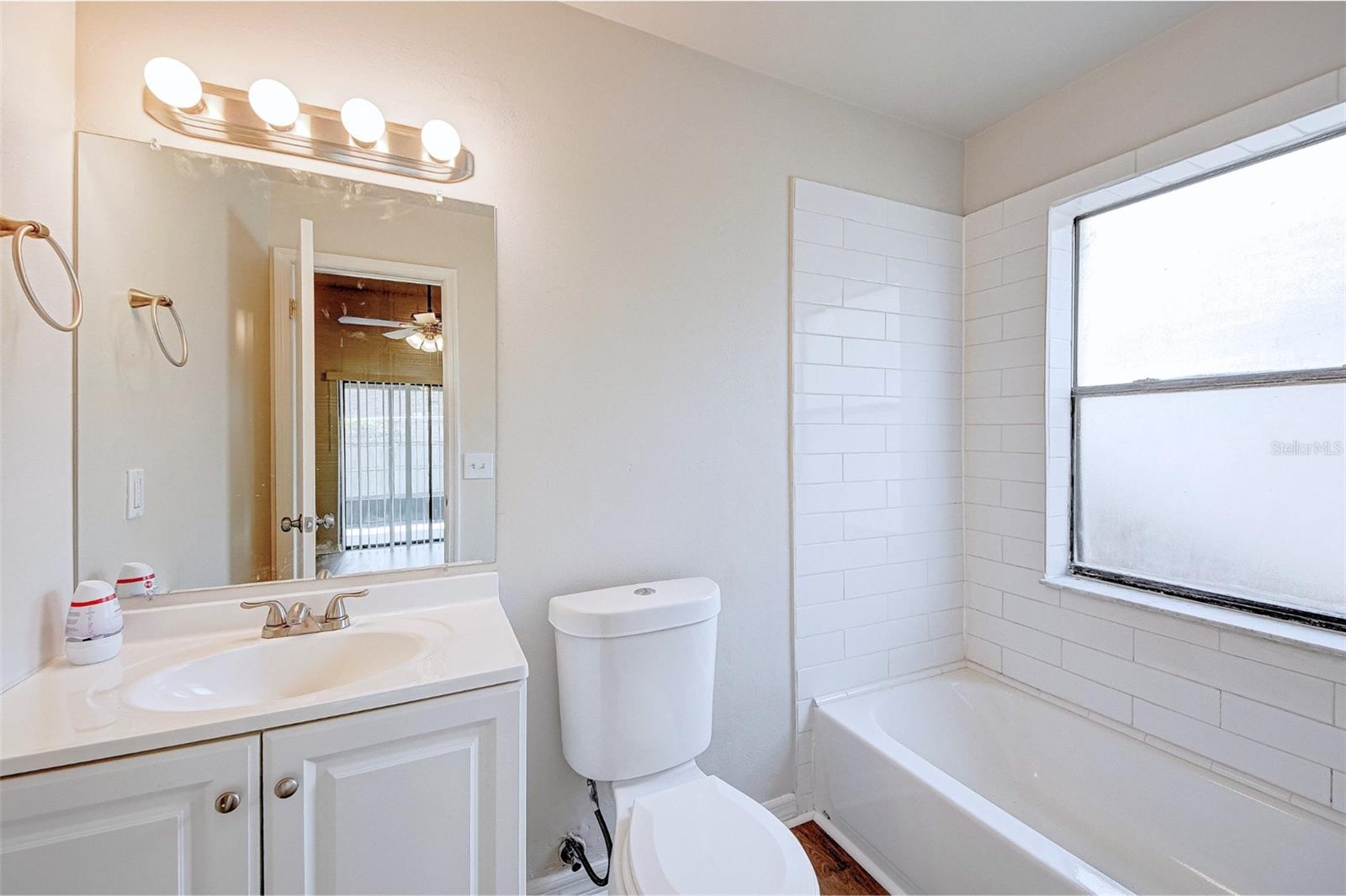 Image 15 of 34 For 1068 Brielle Court